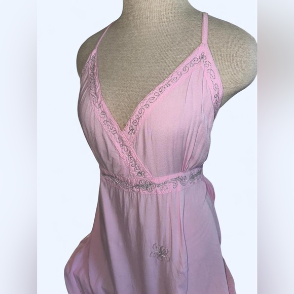 Y2K Pink rayon babydoll dress with silver detailing - Picture 2 of 7